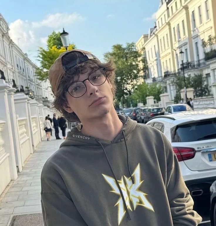 Thumbnail of Мейсон Темза