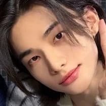 Thumbnail of hwang hyunjin