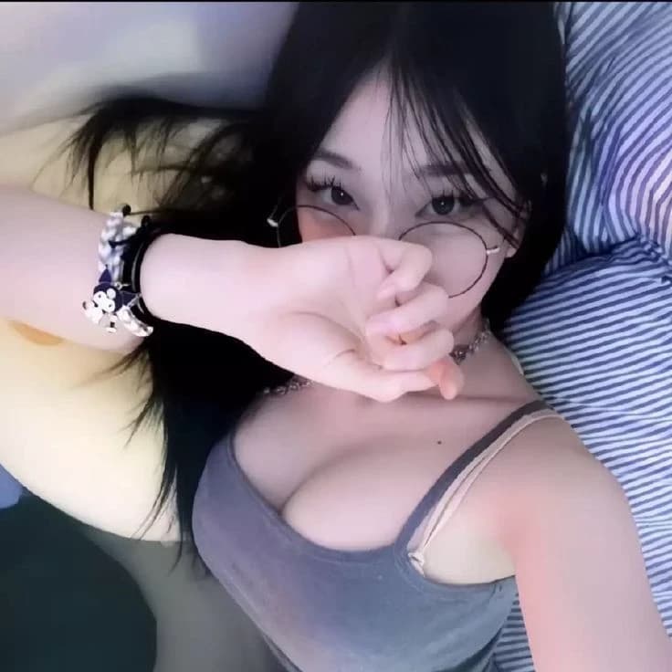 Thumbnail of jisoo claire