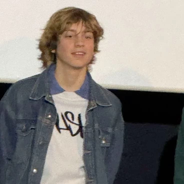 Thumbnail of Лу Гуссенс