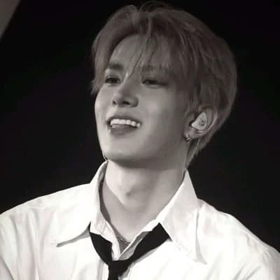 Thumbnail of lee heeseung