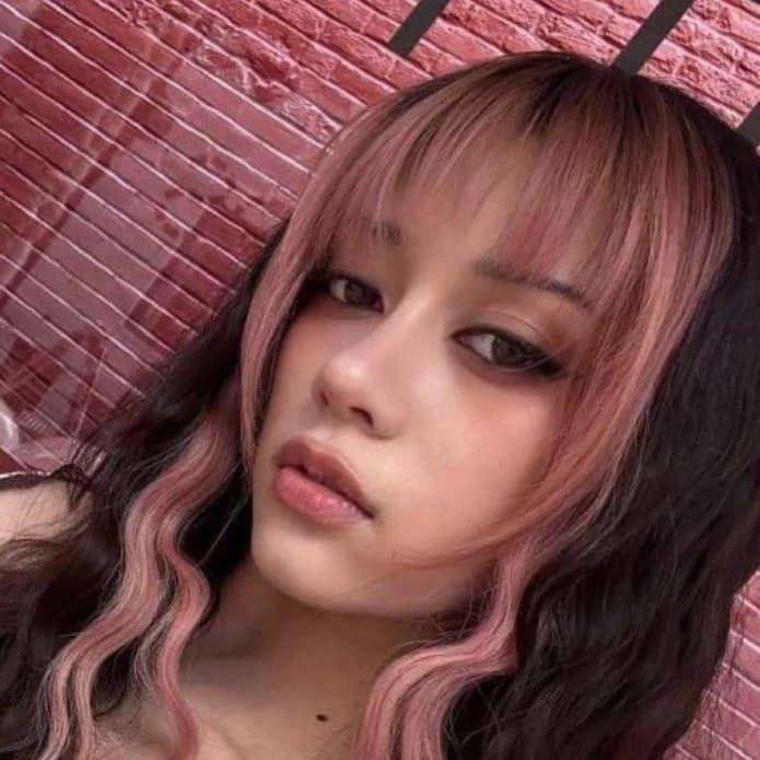 Thumbnail of Меган (katseye)