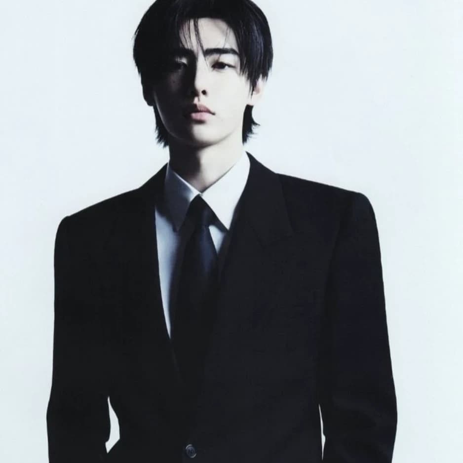 Thumbnail of sunghoon