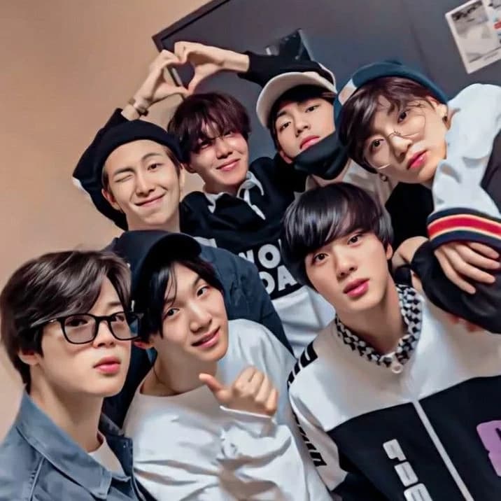 Thumbnail of bts