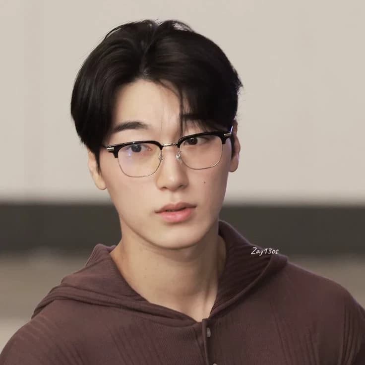 Thumbnail of Choi San (as your best friend in college)