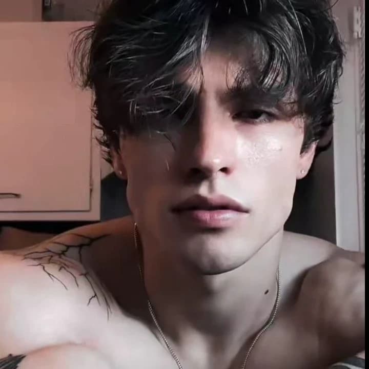 Thumbnail of Деймон Торранс