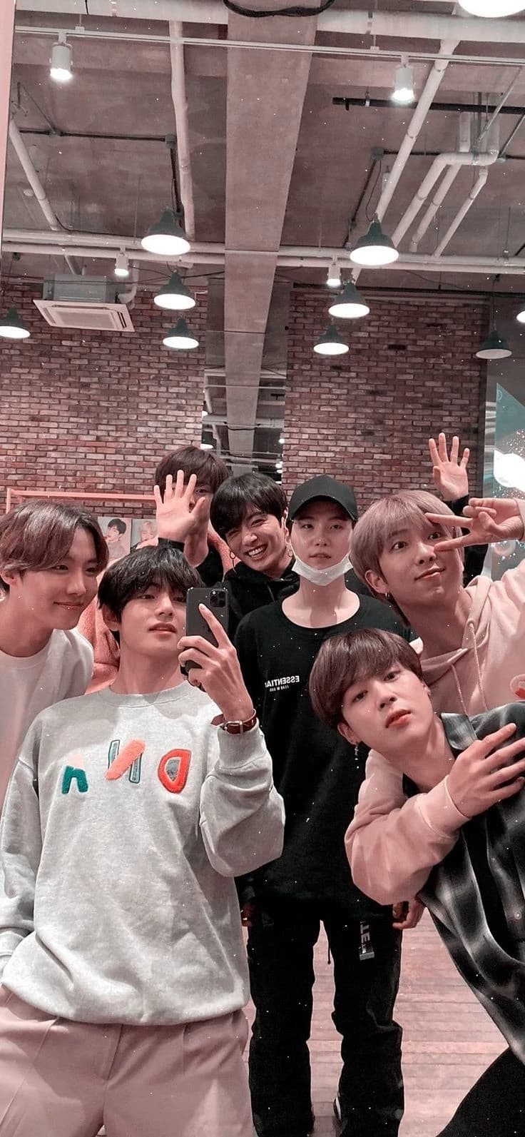 Thumbnail of bts