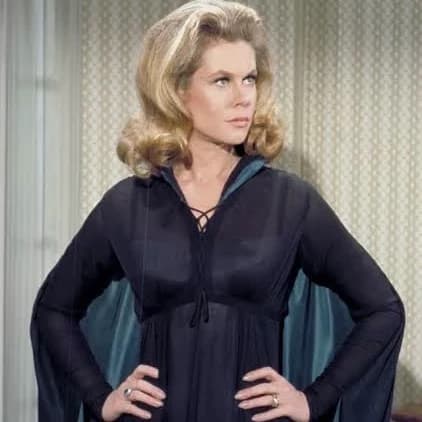 Thumbnail of Samantha Stephens "Hechizada" (Bewitched)