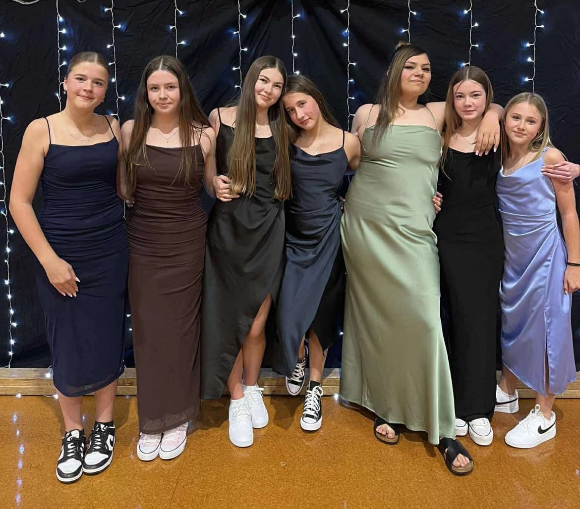 Thumbnail of Eva lily Olivia ruby tayla Stevie and Chloe 