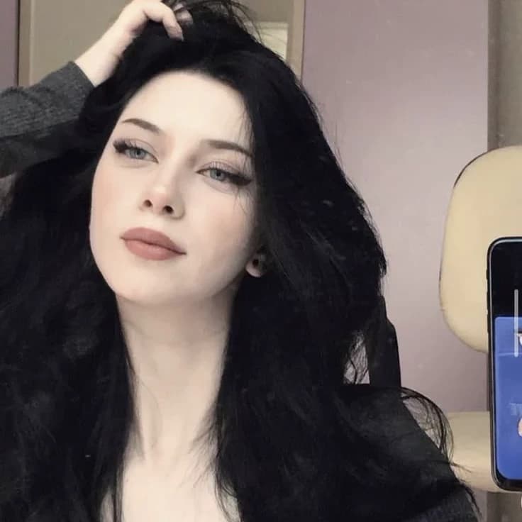 Thumbnail of Даниэлли Флоренсио