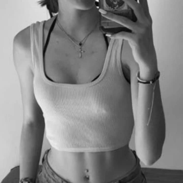 Thumbnail of Эмма