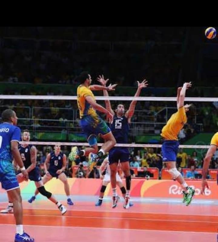 Thumbnail of Carreira de Jogador(a) de Vôlei