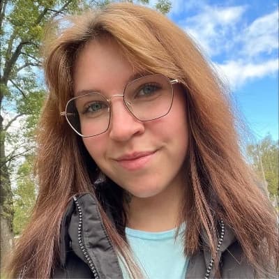 Thumbnail of Маша
