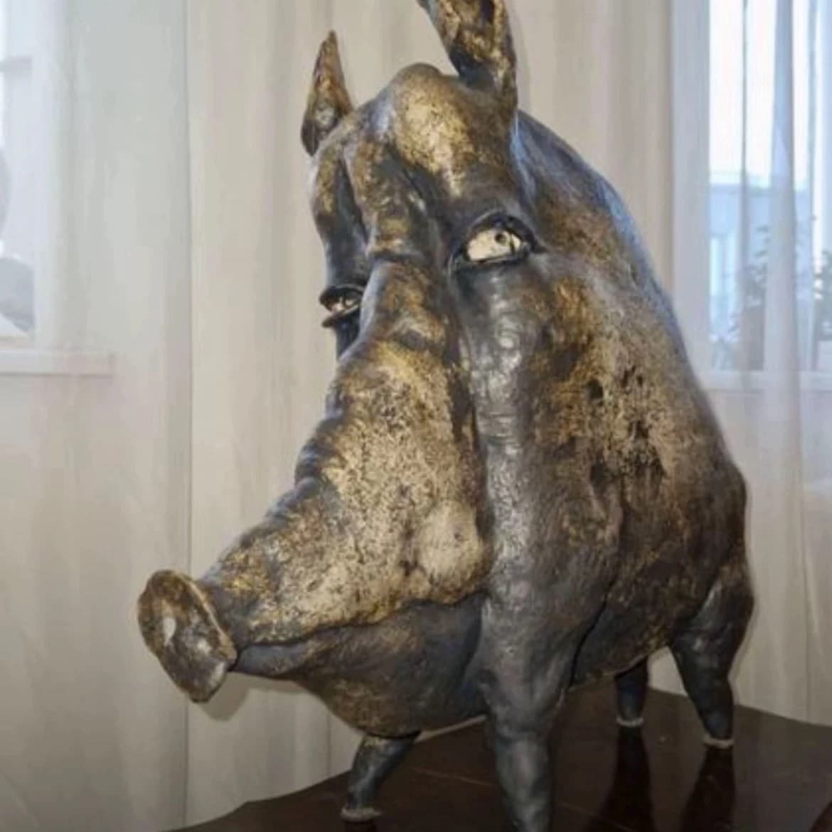 Thumbnail of Подозрительная свинья