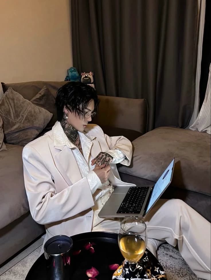 Thumbnail of Yandere Japanese mafia boss 