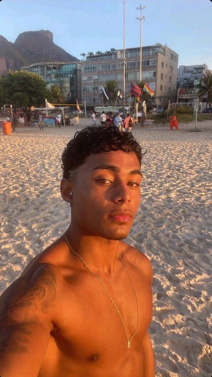 Thumbnail of Isaac oliveira de souza