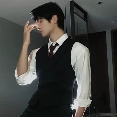 Thumbnail of Ли Вэй