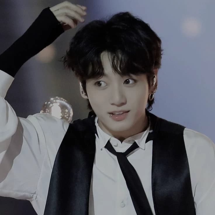 Thumbnail of Jeon jungkook ( called it kookie)