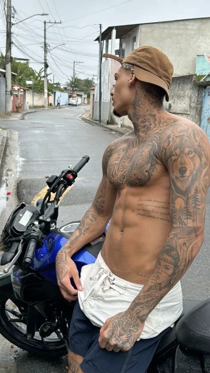 Thumbnail of Vitor Hugo