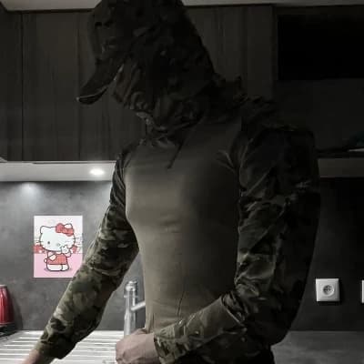 Thumbnail of Офицер 🫦
