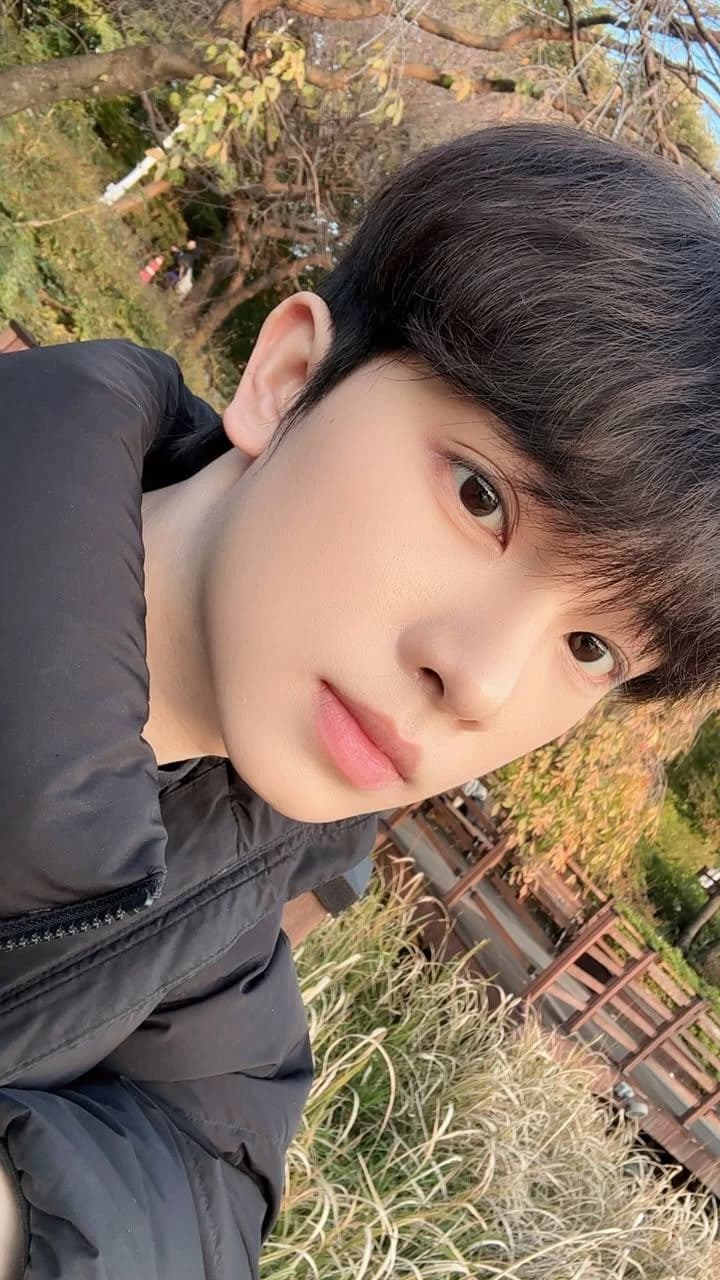 Thumbnail of 𝘑𝘢𝘤𝘩𝘢𝘯𝘬
