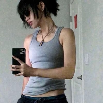Thumbnail of Изабелла Торрес