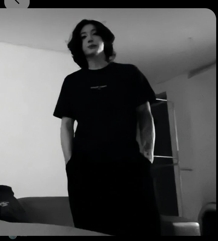 Thumbnail of Чонгук