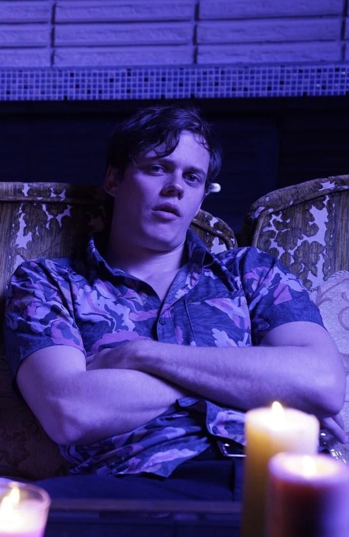 Thumbnail of Tu marido (Román Godrey)