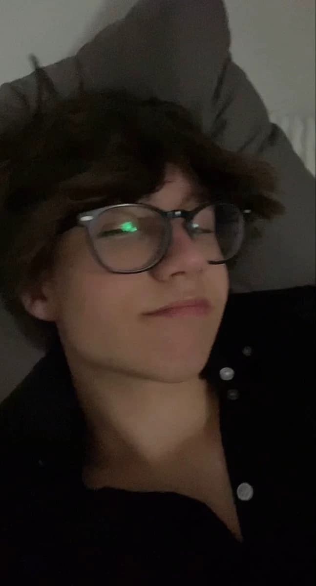 Thumbnail of Люк
