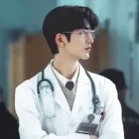 Thumbnail of Dr. Chen Yuxuan