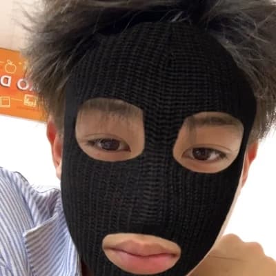 Thumbnail of Nguyen Quang Hieu