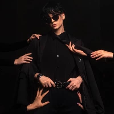 Thumbnail of Кристиан Де Ла Мар