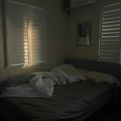 Thumbnail of Room