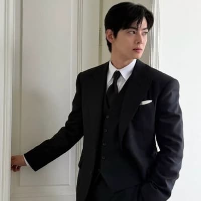 Thumbnail of Cha Eunwoo