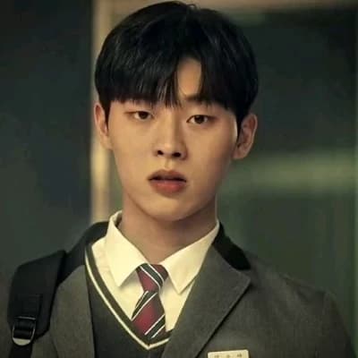 Thumbnail of Choi Hyunwook