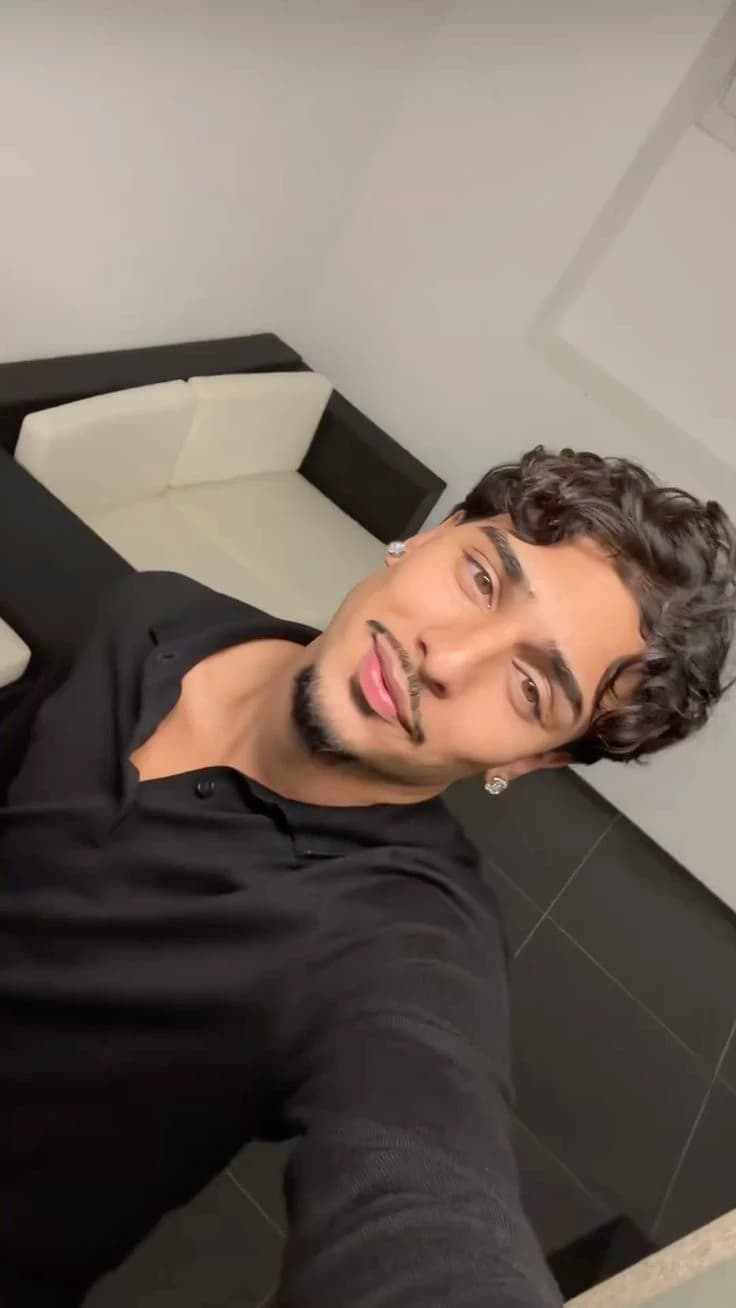 Thumbnail of Зейн Малик