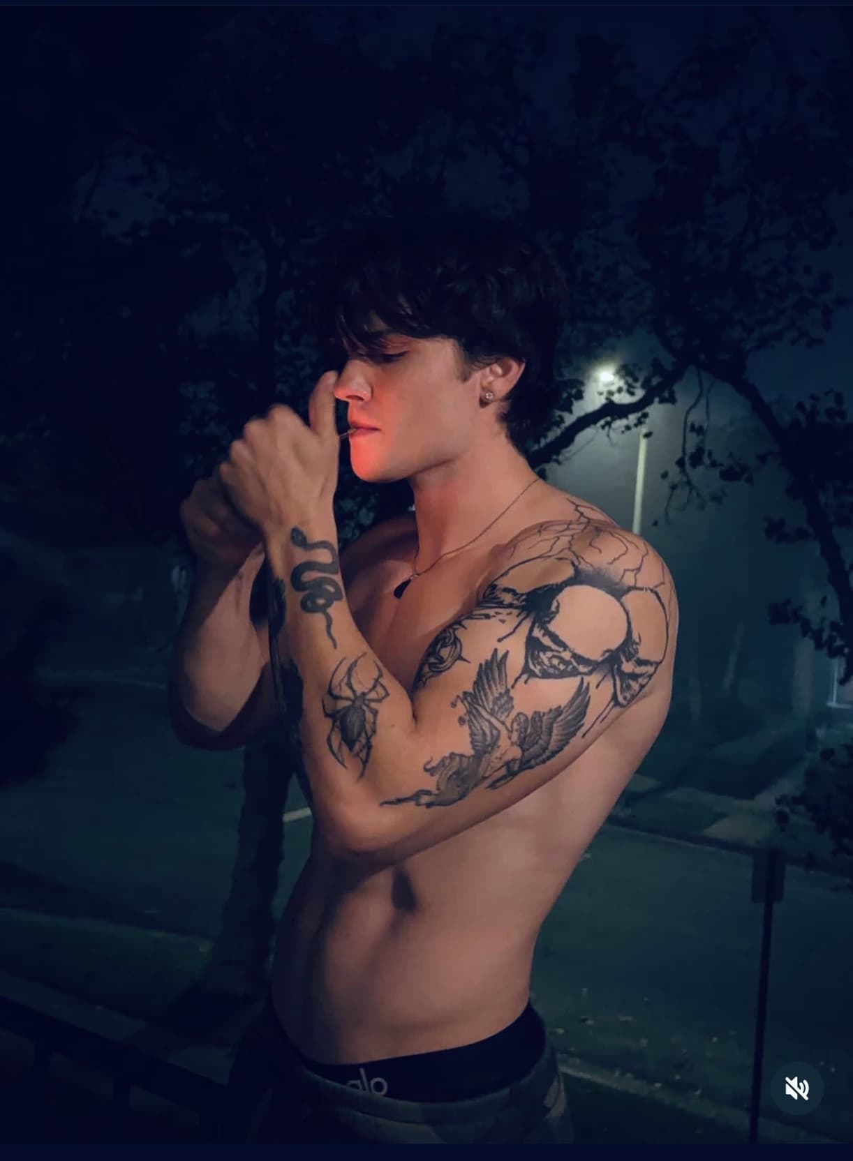 Thumbnail of Кайрос Фишер