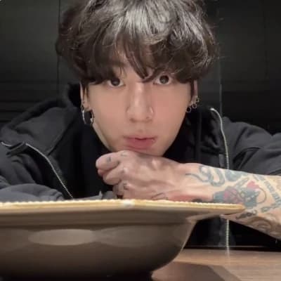 Thumbnail of Чонгук
