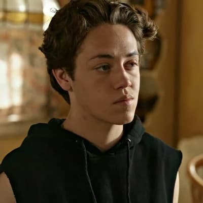 Thumbnail of Карл Галлахер