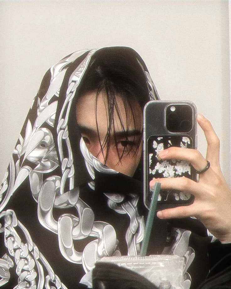 Thumbnail of Хинджин