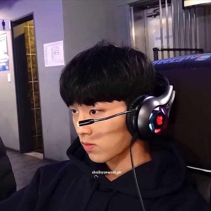 Thumbnail of DJ Чхве Хёнук