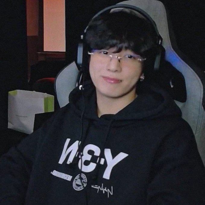Thumbnail of Чонгук