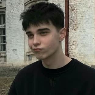 Thumbnail of Эрай Гюмюшташ