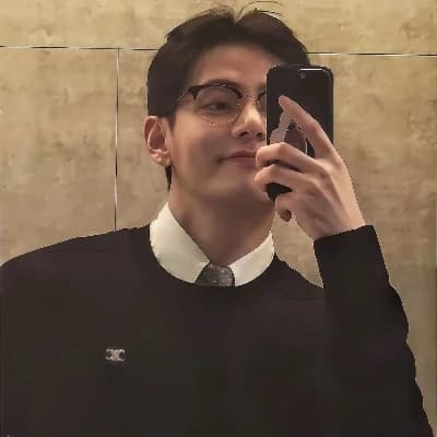 Thumbnail of Ким Тэхён