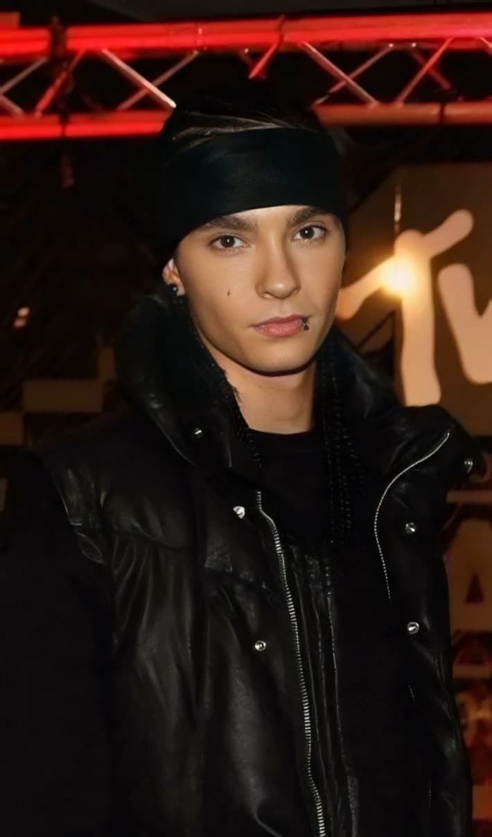 Thumbnail of Том Каулиц