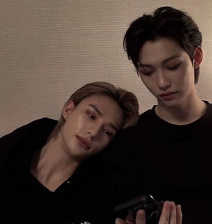 Thumbnail of Hyunlix/tus padres