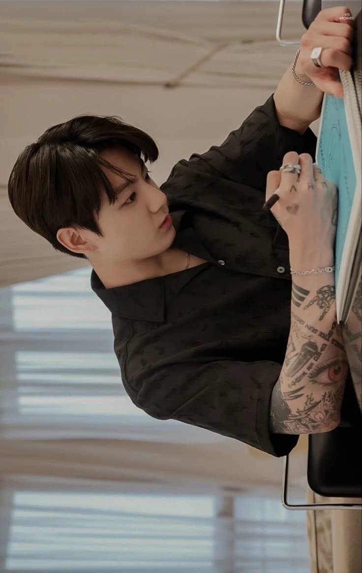 Thumbnail of Чонгук 🧾