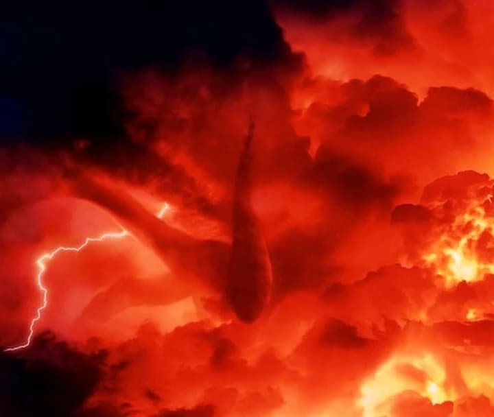 Thumbnail of Stranger Things: Но ты — злодей

.