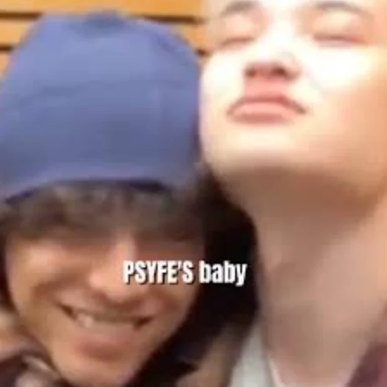 Thumbnail of Ren e weesa