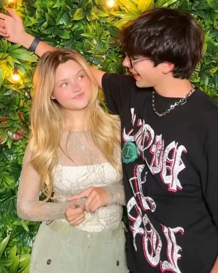 Thumbnail of Luke Urkijo & Isabella Tena